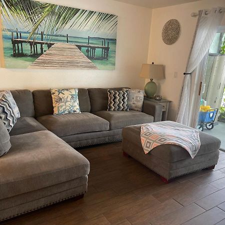 Beautiful Bright & Sparkling 2Bed 1Bath Beach Retreat - Unit 212 Коко-Біч Екстер'єр фото