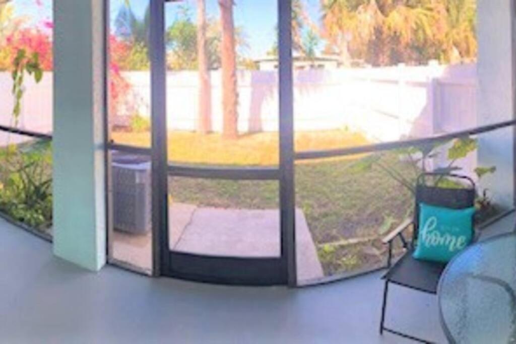 Beautiful Bright & Sparkling 2Bed 1Bath Beach Retreat - Unit 212 Коко-Біч Екстер'єр фото